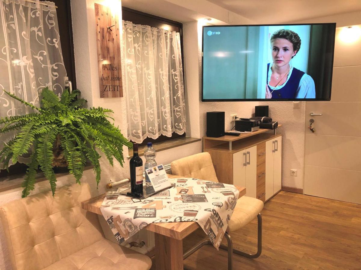 Ferienwohnung Apartment Dettum Mit Eigenem Bad, Kochnische Und Wintergarten Экстерьер фото