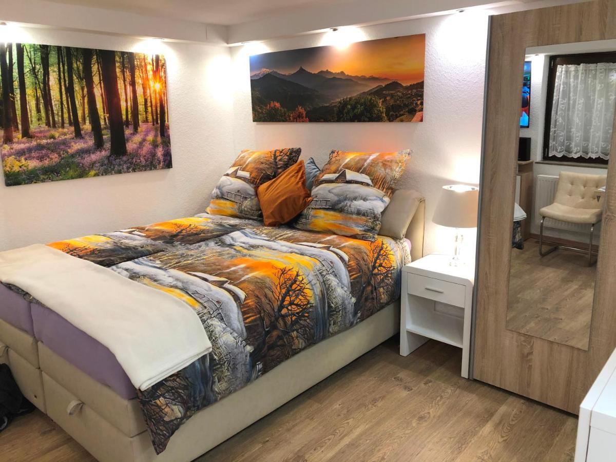 Ferienwohnung Apartment Dettum Mit Eigenem Bad, Kochnische Und Wintergarten Экстерьер фото