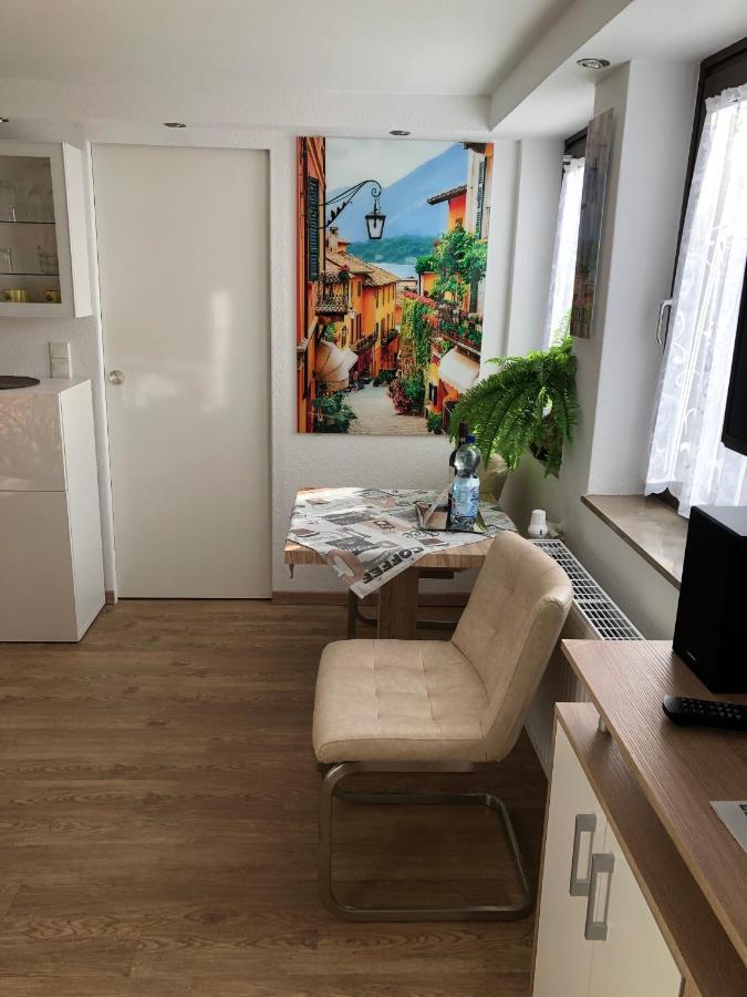 Ferienwohnung Apartment Dettum Mit Eigenem Bad, Kochnische Und Wintergarten Экстерьер фото