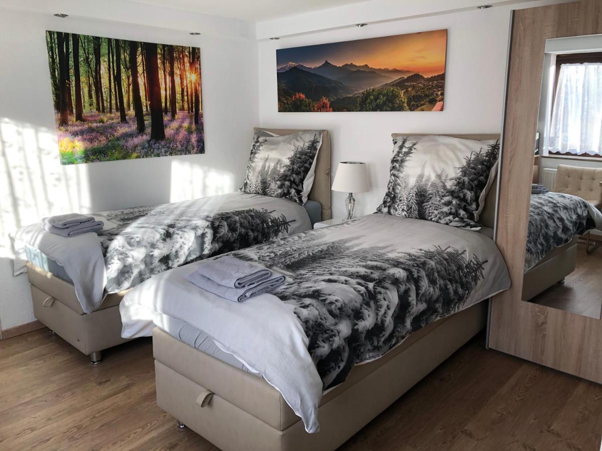 Ferienwohnung Apartment Dettum Mit Eigenem Bad, Kochnische Und Wintergarten Экстерьер фото